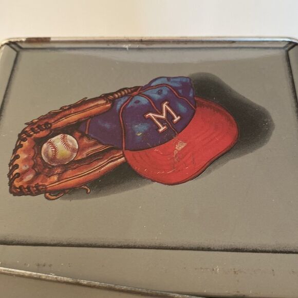 Vintage Tin Three Musketeers Candy School Locker Design Mars Inc. 1989 - Picture 6 of 16